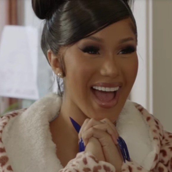 Leopard Pink Robe - Picture 2 of 4